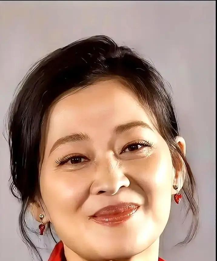 岳飞的忠，恰恰是宋高宗最深的恐惧。
张黎的新剧《太平年》，就是要把这层窗户纸给你