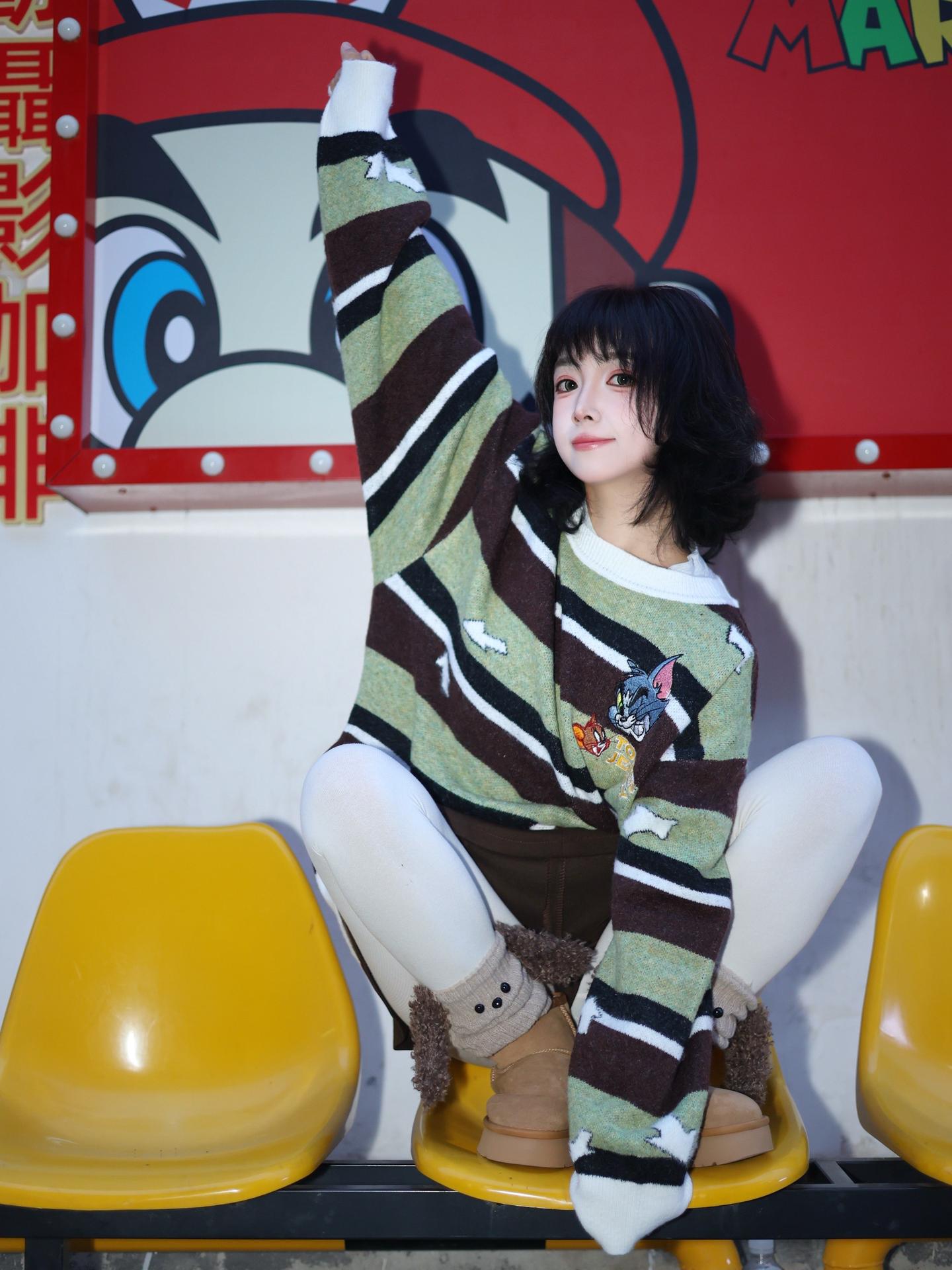 天冷了 请问我可以和你牵手吗。