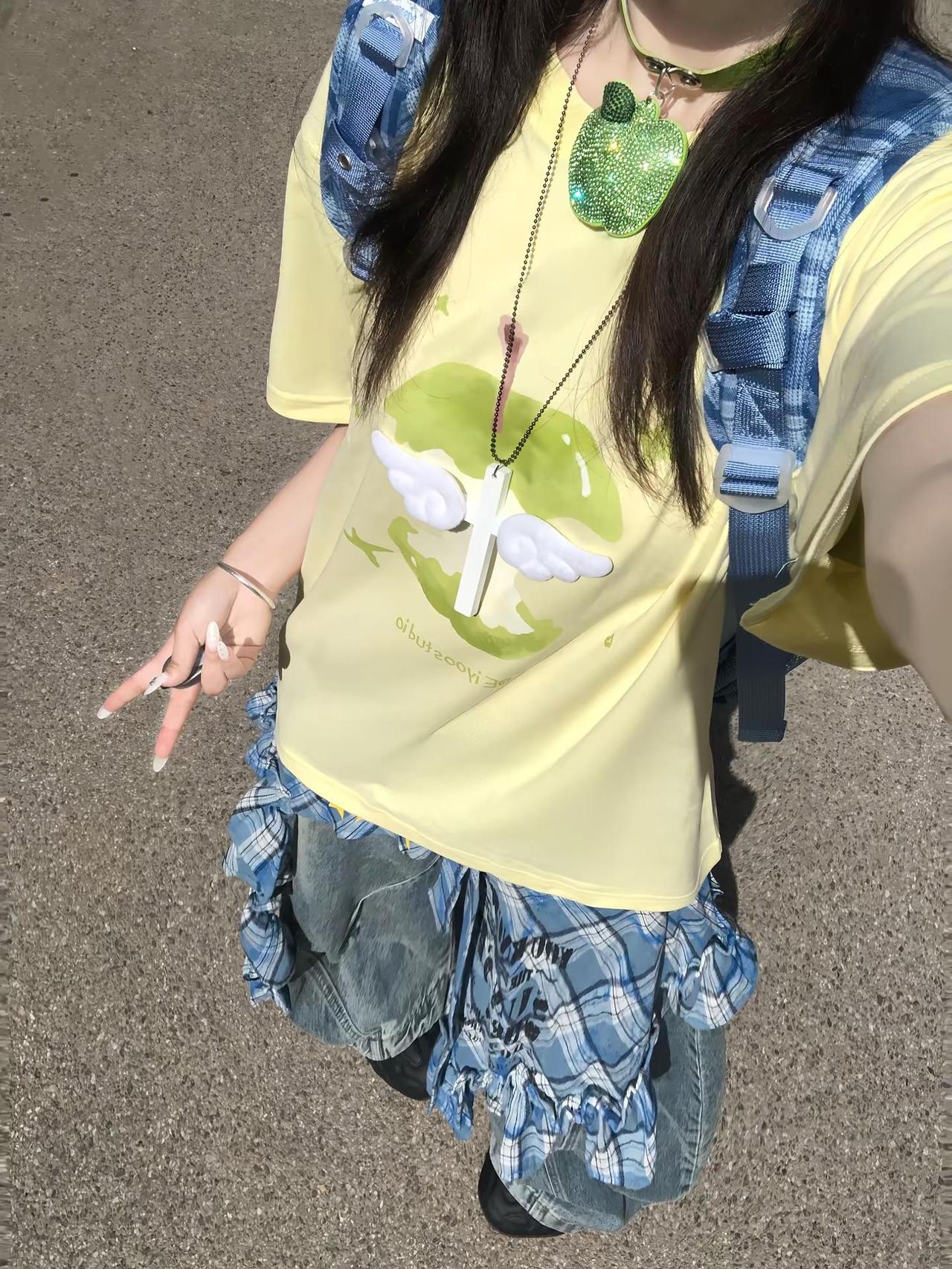 一旦开始染上轻亚 你的人生就定型了。夏季ootd 短袖t恤 可爱少女t恤 轻亚穿