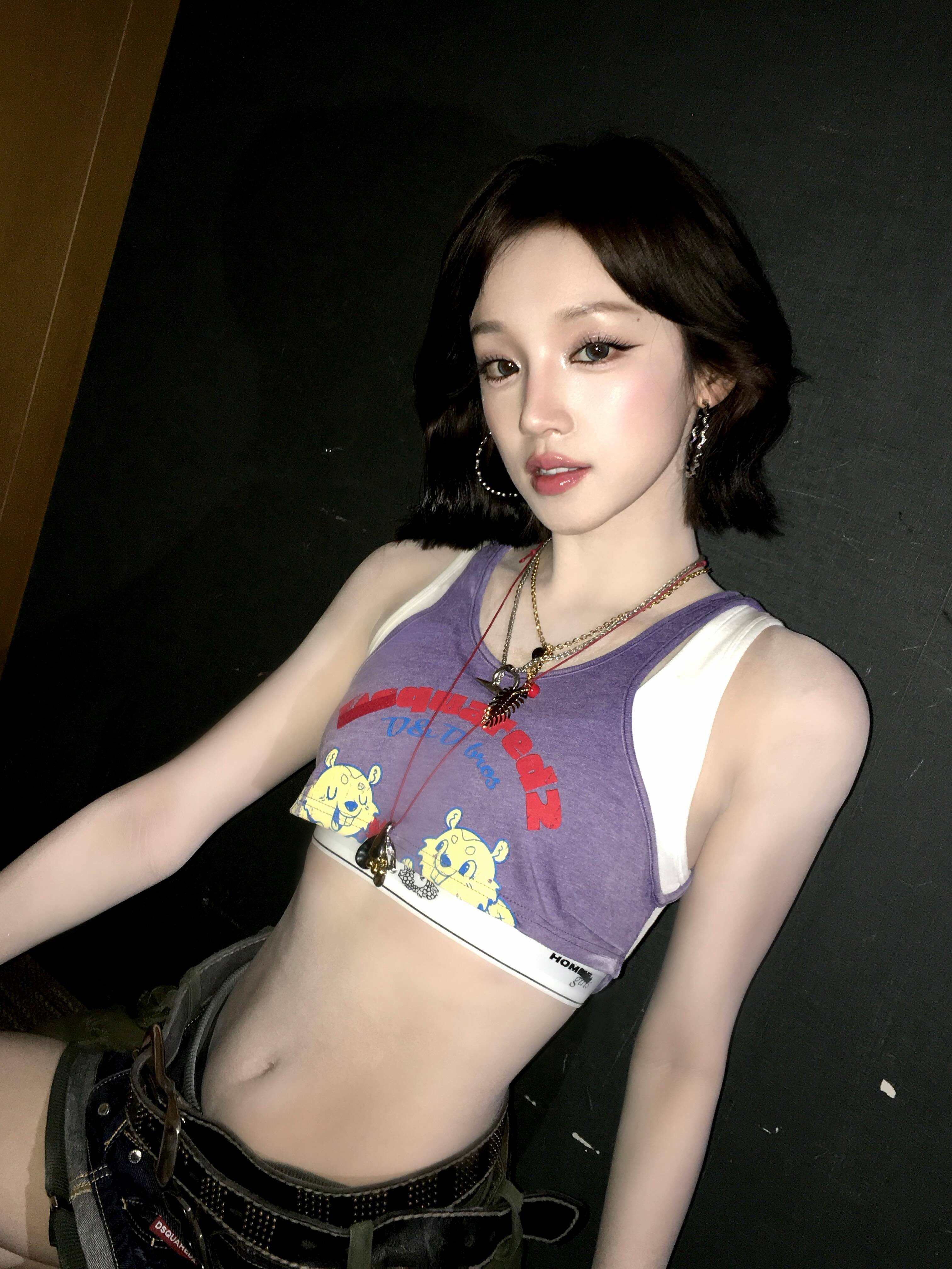 官宣一下，宋雨琦刚刚通过了我的小狗验证，现在她可以光明正大地做我的主人了。 