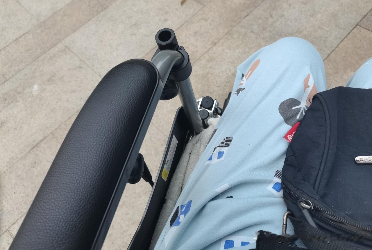 我一直自认为自己是个很豁达的人，对什么都看得开，也不是很在意外界对我的评价。身边