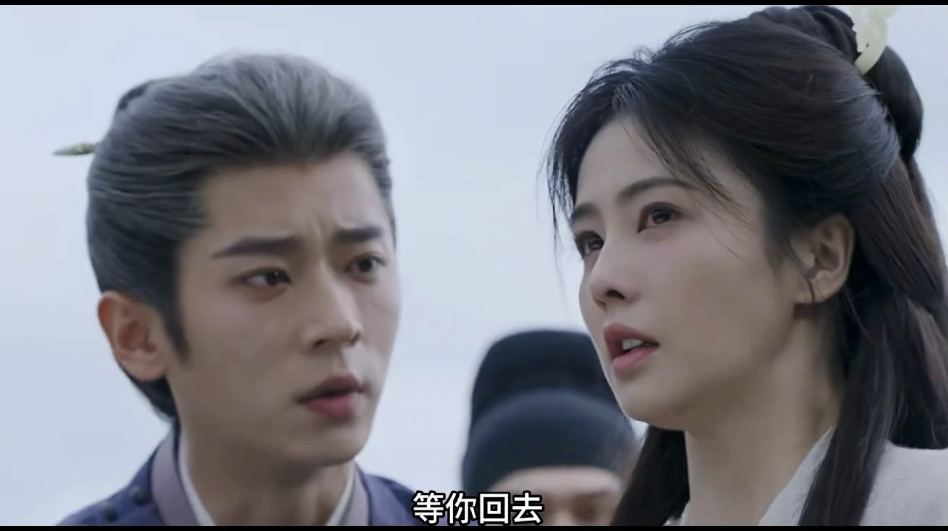 白鹿莫离戒断反应莫离戒断反应沉迷白鹿叶璃的破碎氛围感，剧集收官，重度莫离戒断症状