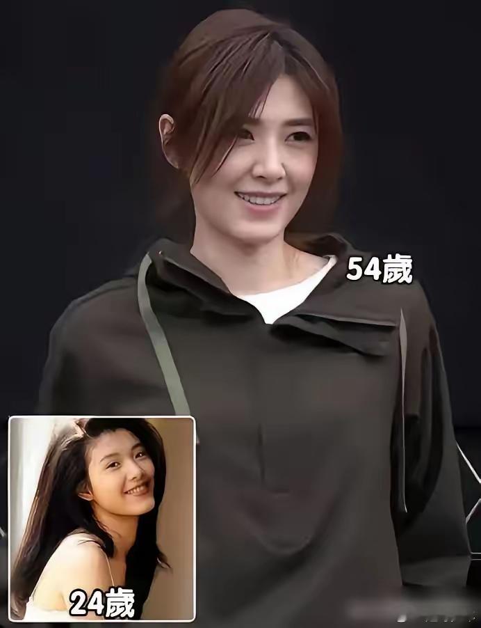保持这种状态真是令人赞叹！👏👏👏 这位美女是谁呢？ 