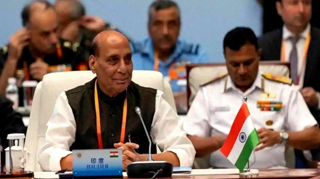 印度急了要退群？上合金砖都在清单上，实则根本没打算真走！

印度这回是真急了，嚷