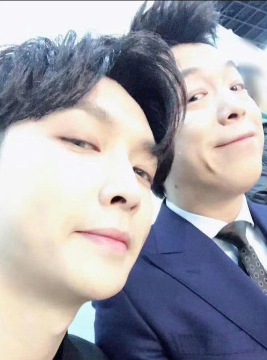 张艺兴给黄渤的生日祝福挺合适 ​​​