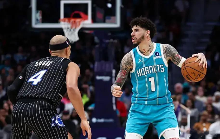 黄蜂vs魔术附加赛前瞻：预期大不同 东部第八终会是谁？黄蜂与魔术将在明天展开对决