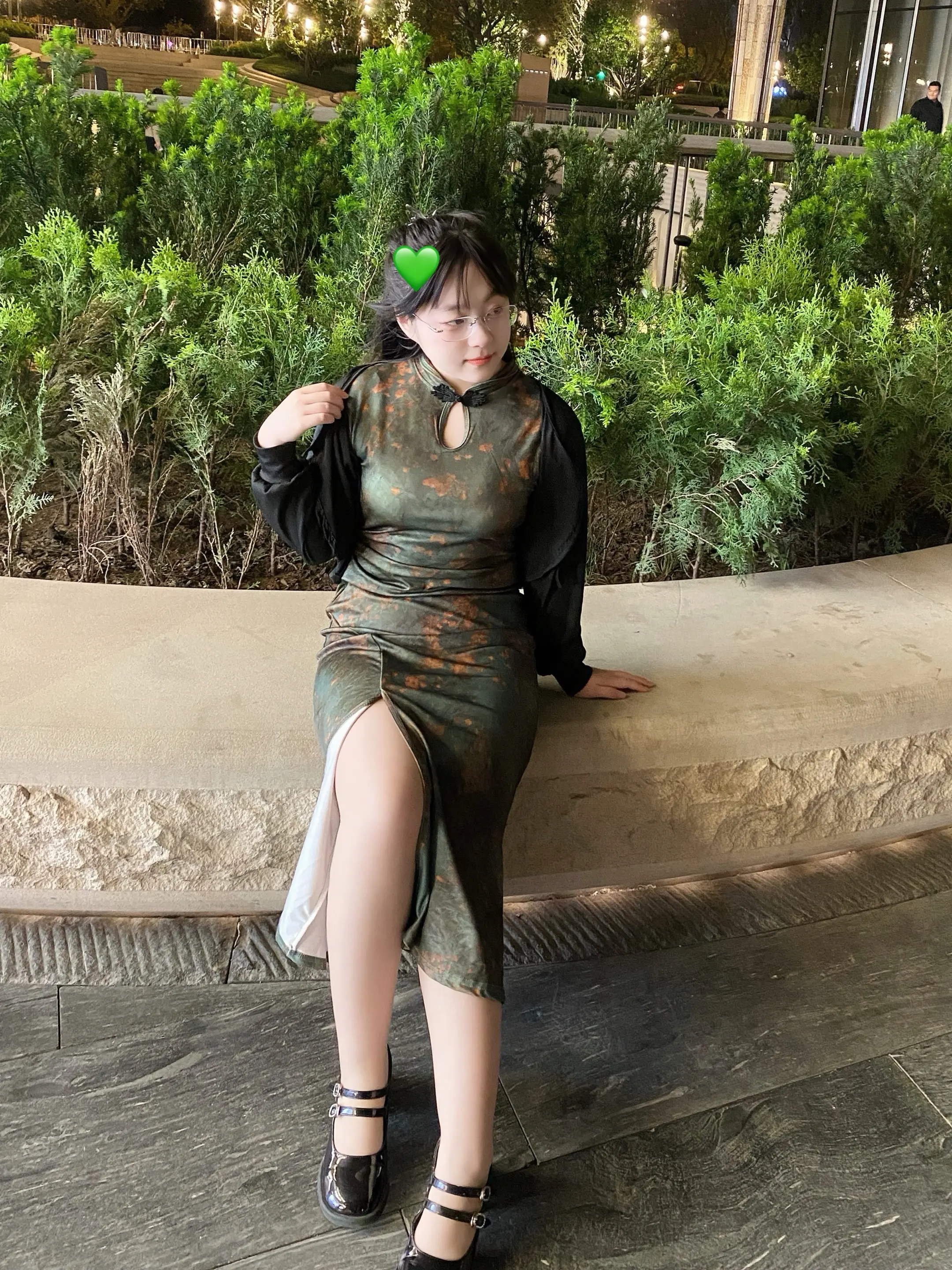 如果全世界都指责你 那姐姐就蹲下来抱抱你。