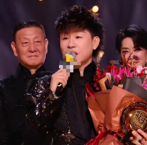 胡彦斌夺得“歌王”实至名归


胡彦斌歌手2026夺得“歌王”之位，胡彦斌实力派