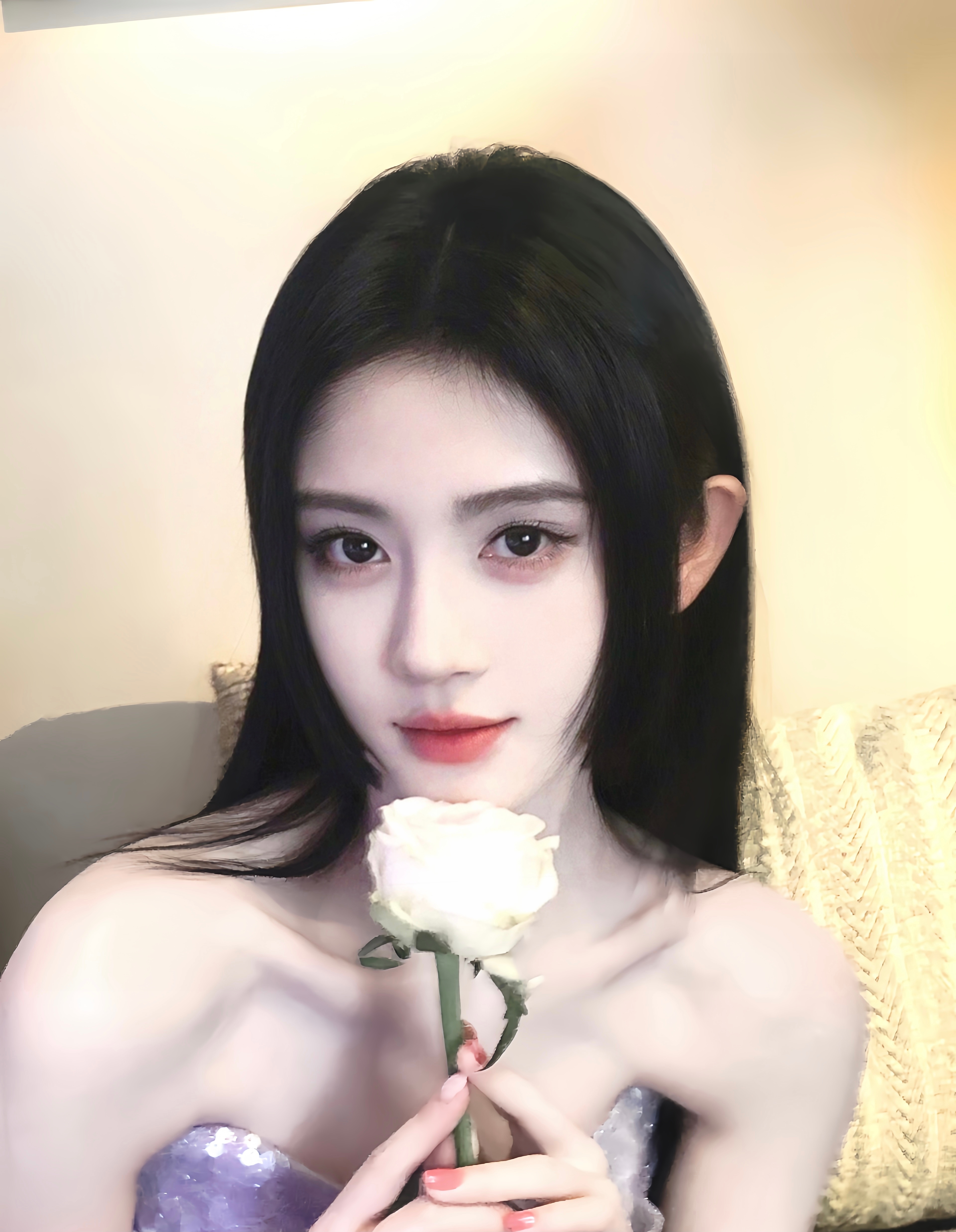 “你难道不喜欢姐姐吗”鞠婧祎  专栏 · 产出◎修修修