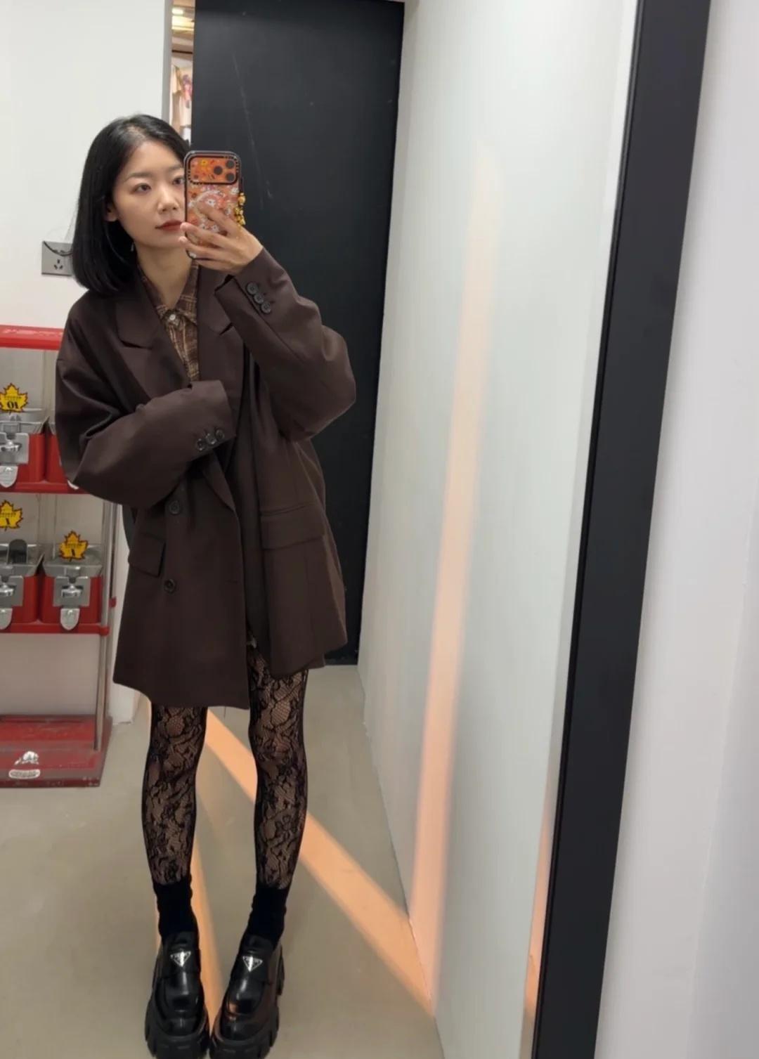 OOTD穿搭分享｜西装外套这么穿😜
把糖炒栗子穿上身
non北京
OOTD
街
