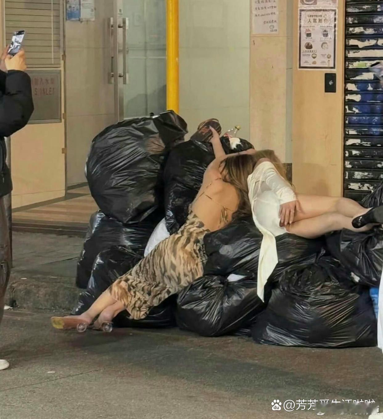 父母看到真的气不打一处来啊 