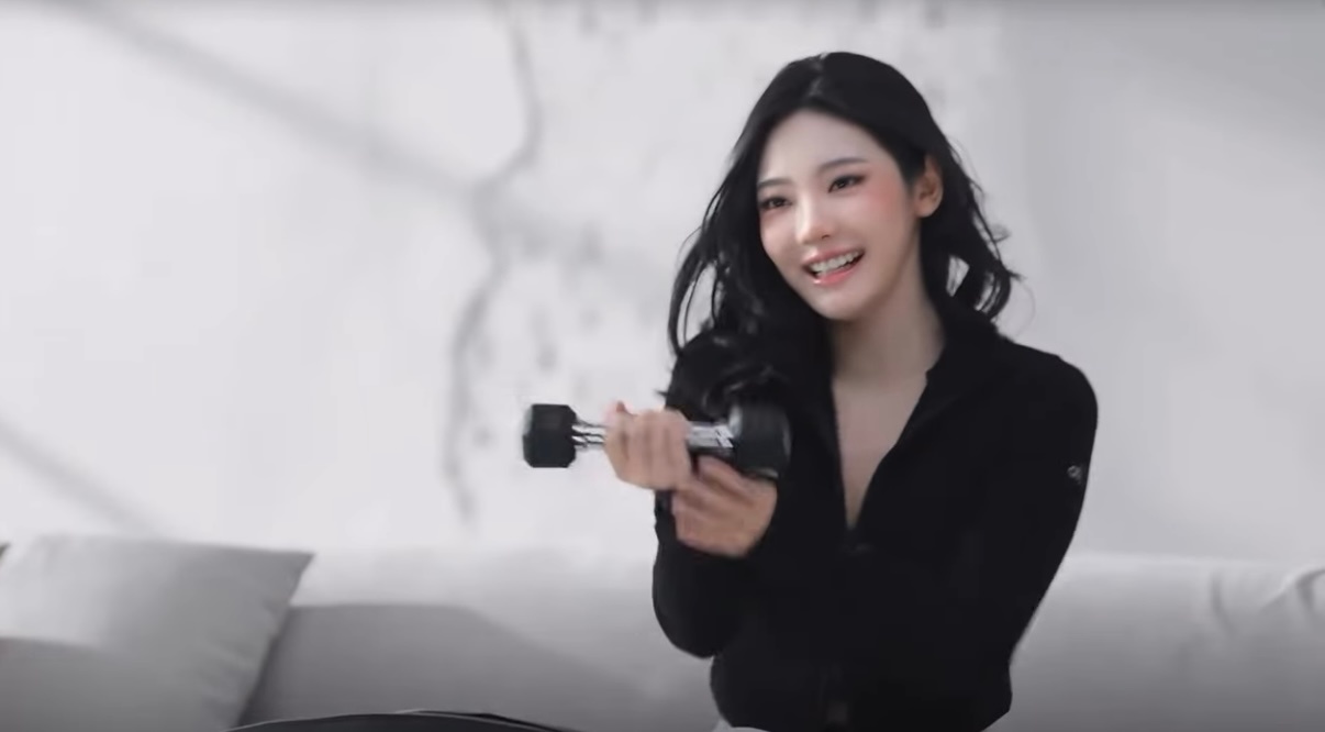 我没绷住 