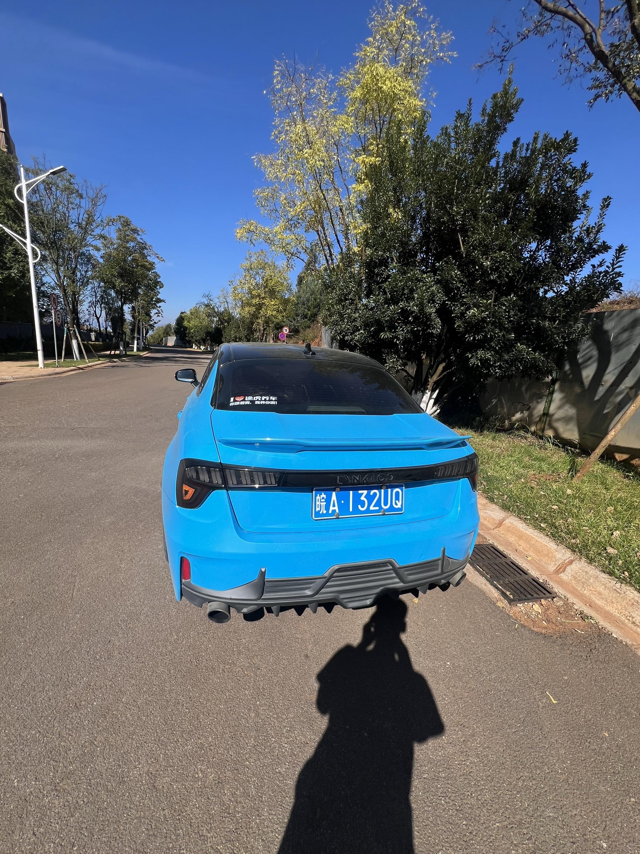 冬天。短袖➕蓝车🟰双倍快乐