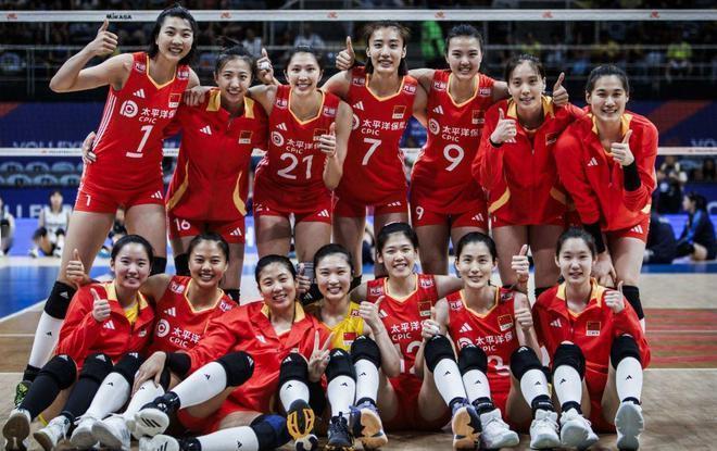 中国女排公布香港站名单 王云蕗出局 许晓婷入围
时隔一站，许晓婷再次出现在中国女