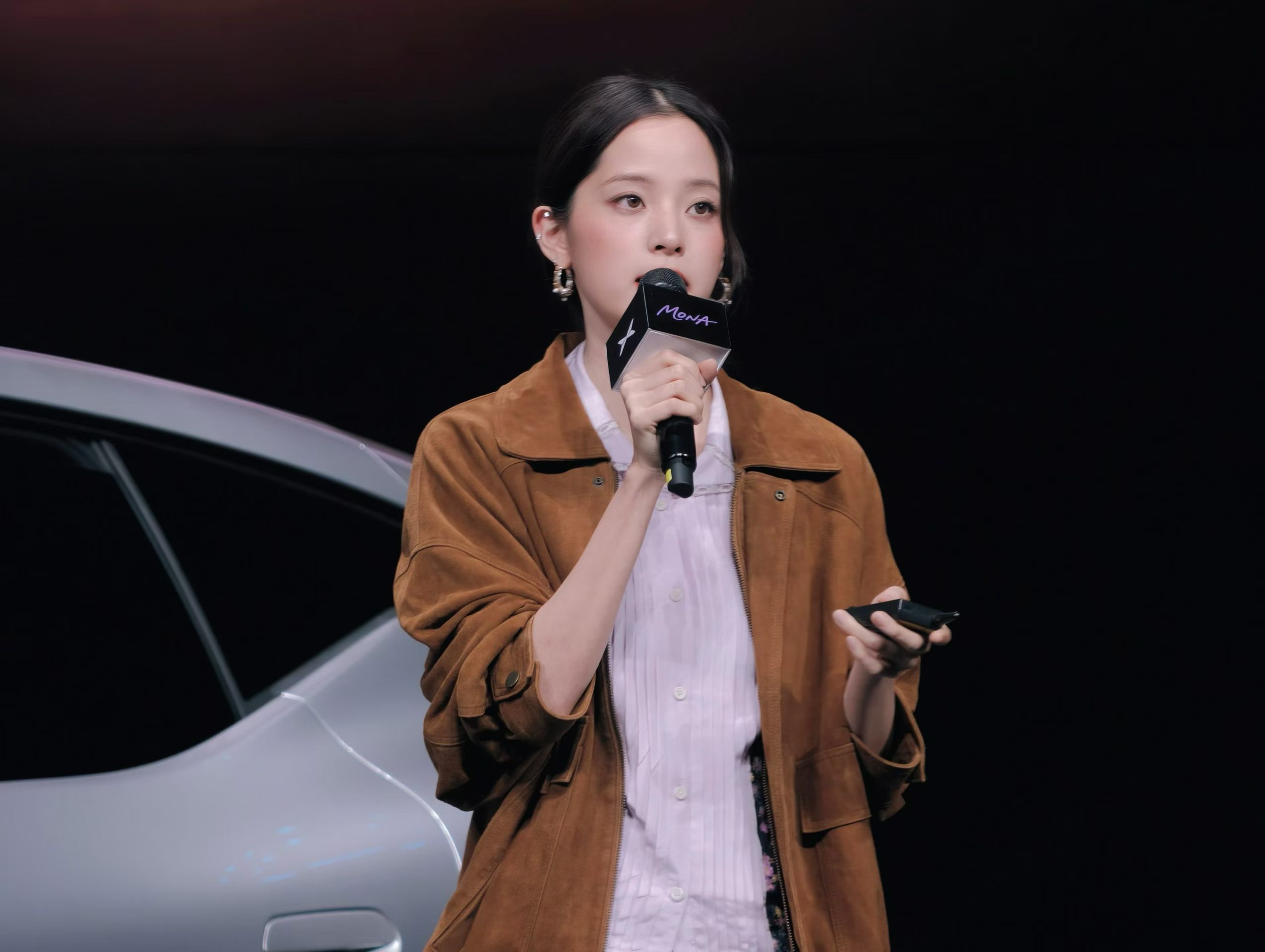 欧阳娜娜，确实漂亮[手指比心][手指比心] ​​​