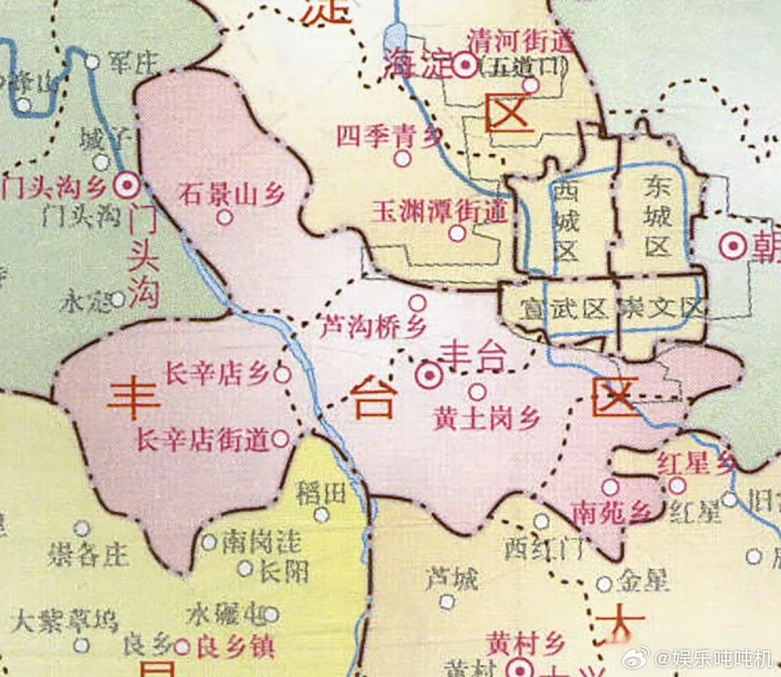 九图看完电影你行你上 姜文这电影确实有东西，幽默里藏着思考，看着带劲，难怪让人想