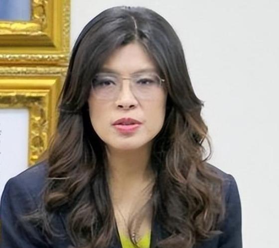 中国国民党主席郑丽文表态：台湾不接受任何形式的强迫或战争！5月11号这天，中评社