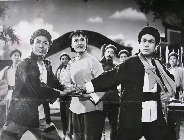 京剧《杜鹃山》中的"柯湘"一角，是现代戏中极为经典的女性形象。她是自卫军党代表，