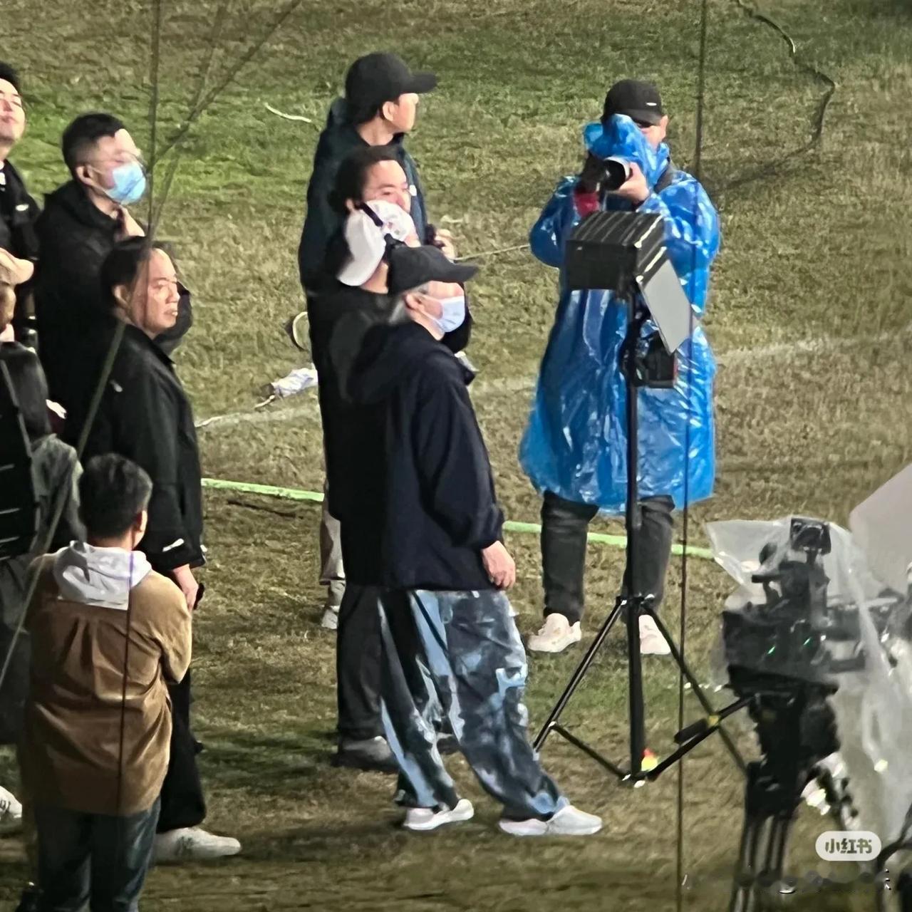星爷来大亚湾啦！
哇靠！星爷来大亚湾体育馆拍戏了？