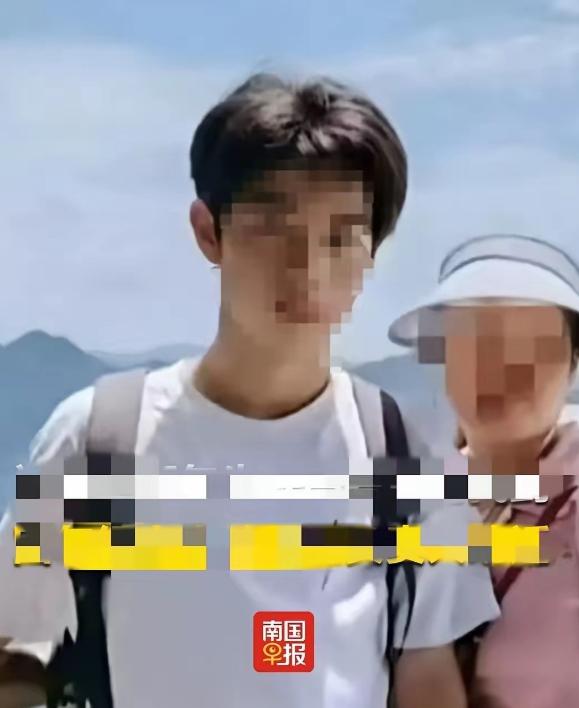 太心酸！郑州22岁大一男生刘志刚清明节登记回南阳却瞒着家人直奔云南保山，搭上无牌