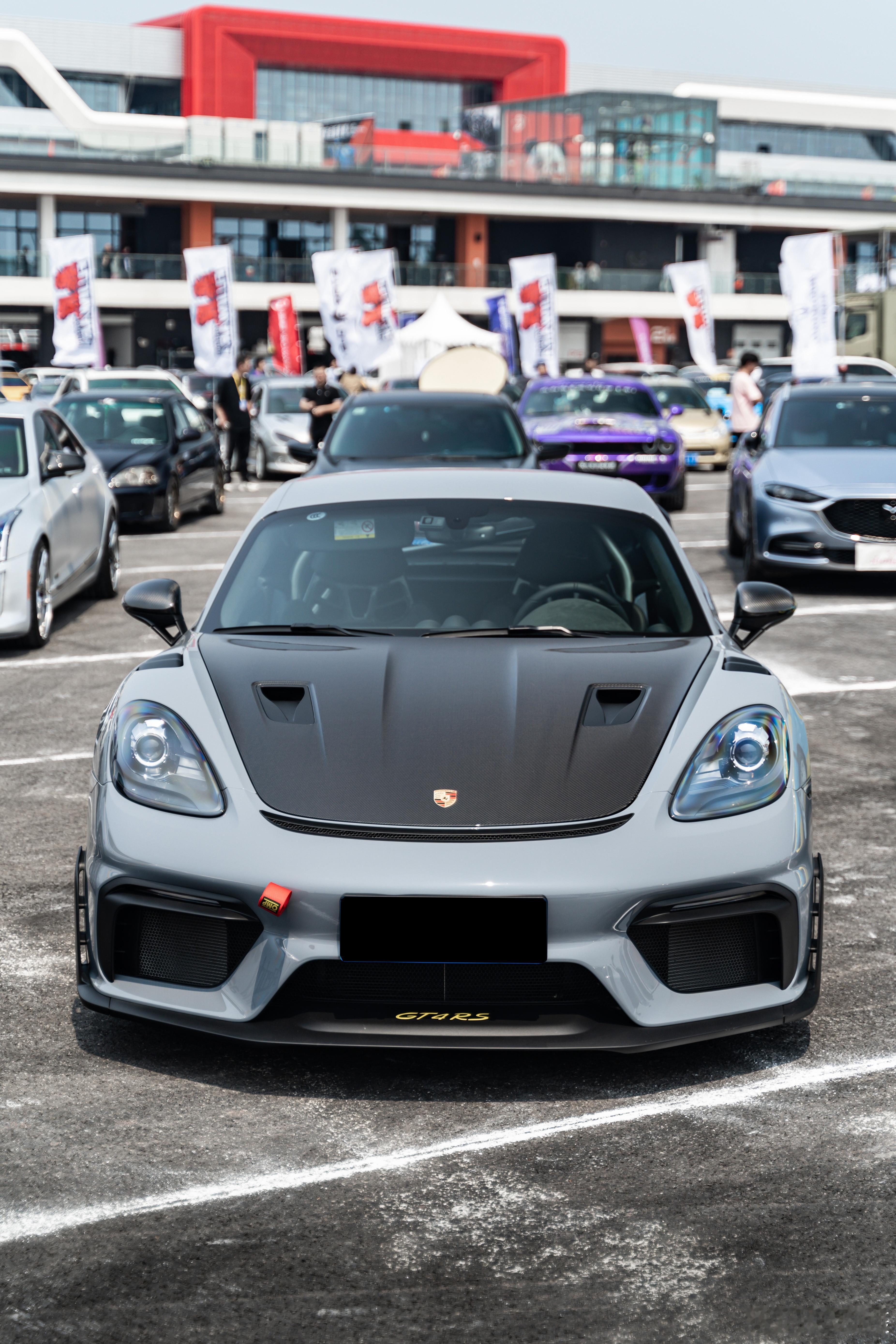 PORSCHE 718 Cayman GT4 RS又见成都第一台GT4 RS📷