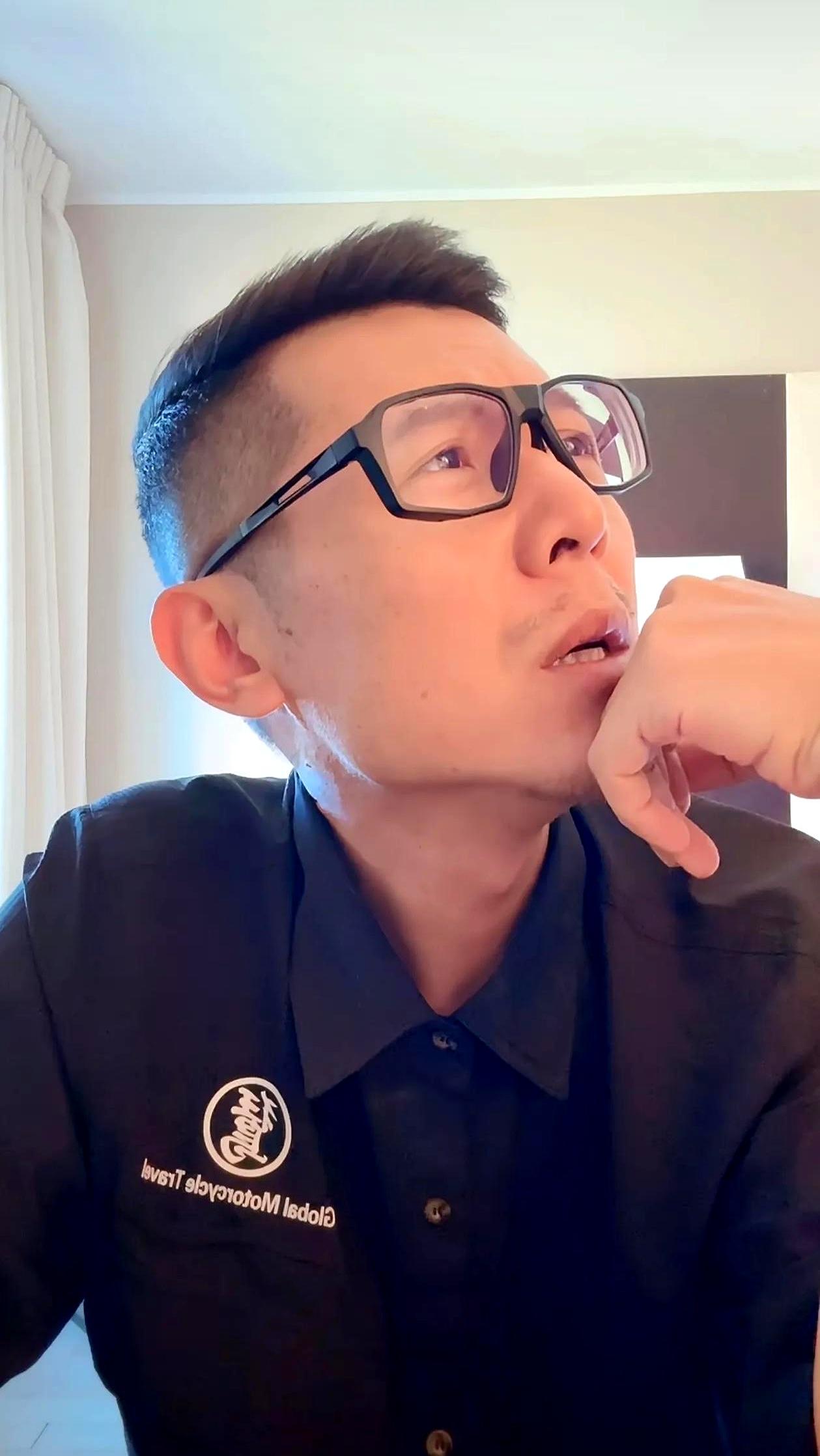 月底都要办酒了，结果翻到前任发来的“想你”“啥时见”，这谁看了不心里咯噔一下啊？