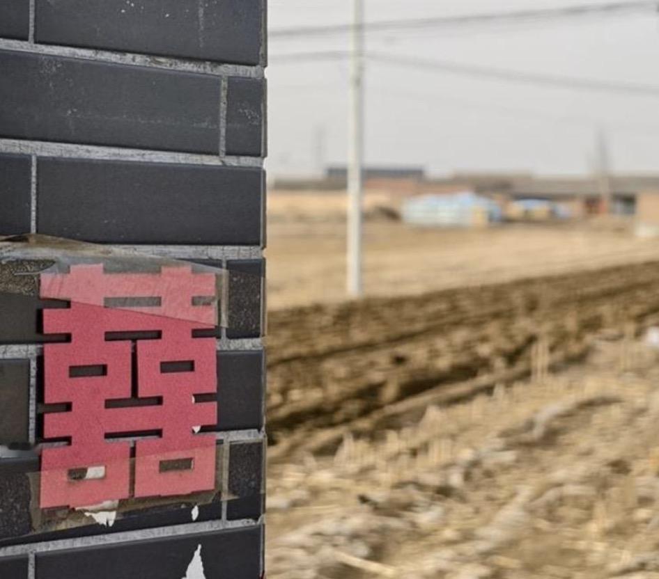 席某某将于5月4日出狱！
席某某的母亲接受记者采访时表示，已经为其购买了新衣服，