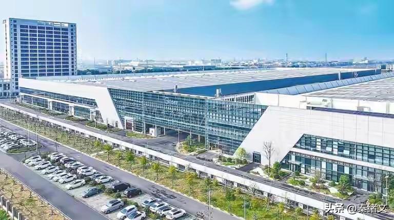 荆州成立9个专班，企业项目有人盯、有人管、有人帮
 
以前企业搞项目，遇到问题没