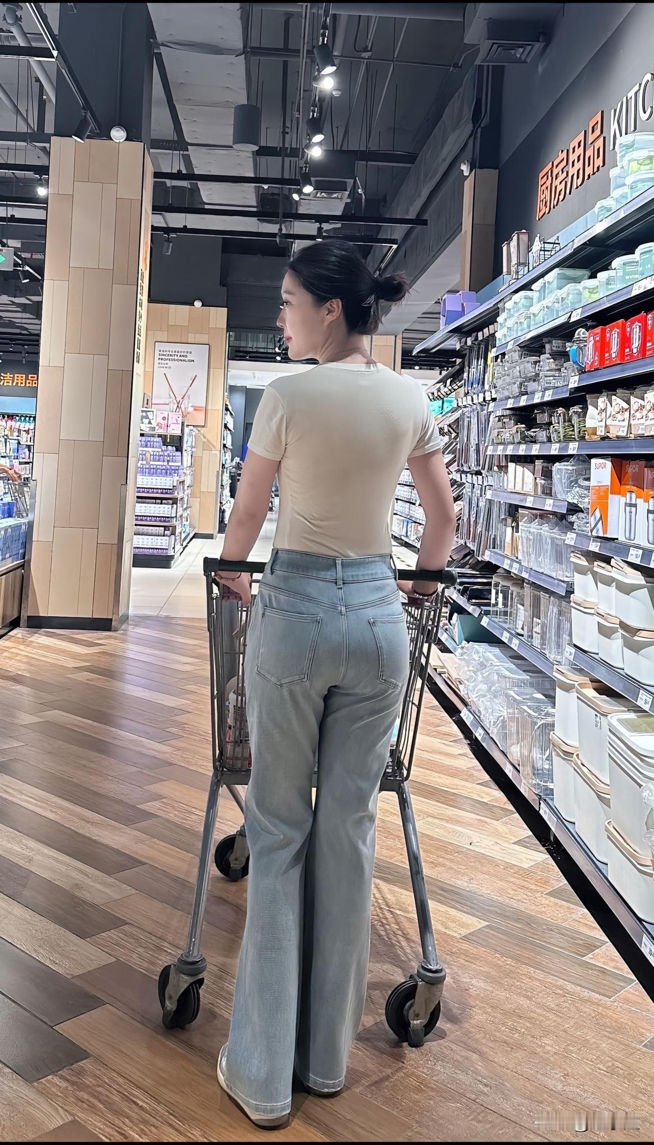 超市购物的快乐！