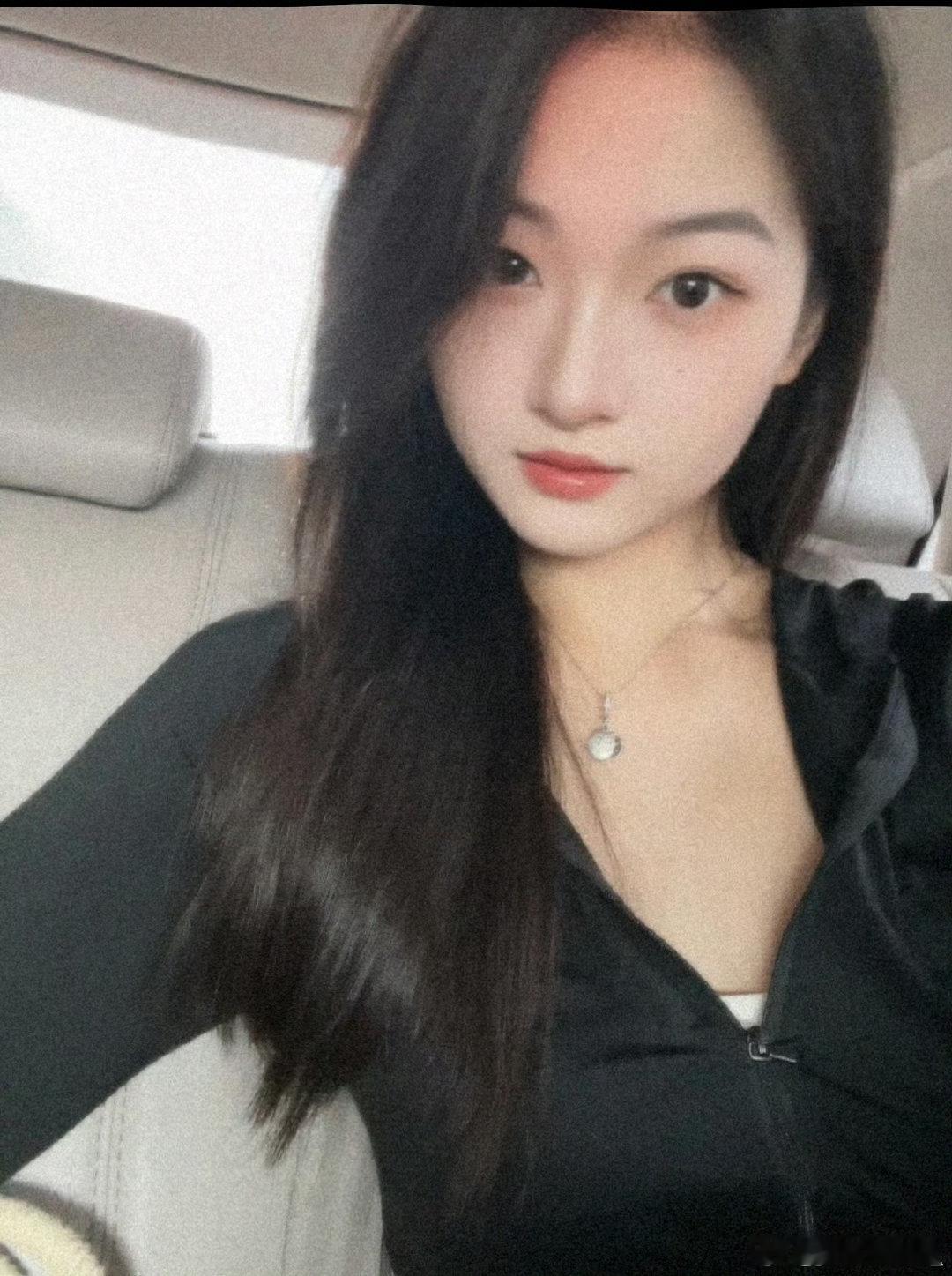 甘瑞琦[超话]   grq甘瑞琦故卿归 grq甘瑞琦浅浅 泥潭中成长才能发出最耀