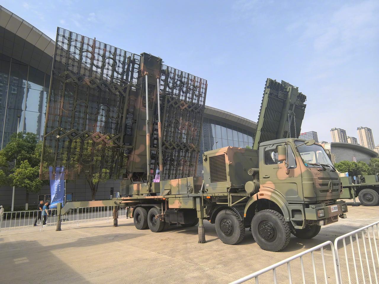 为什么国产JY-27雷达，在国外多次被摧毁？

这可不是这雷达本身是“脆皮”，毕