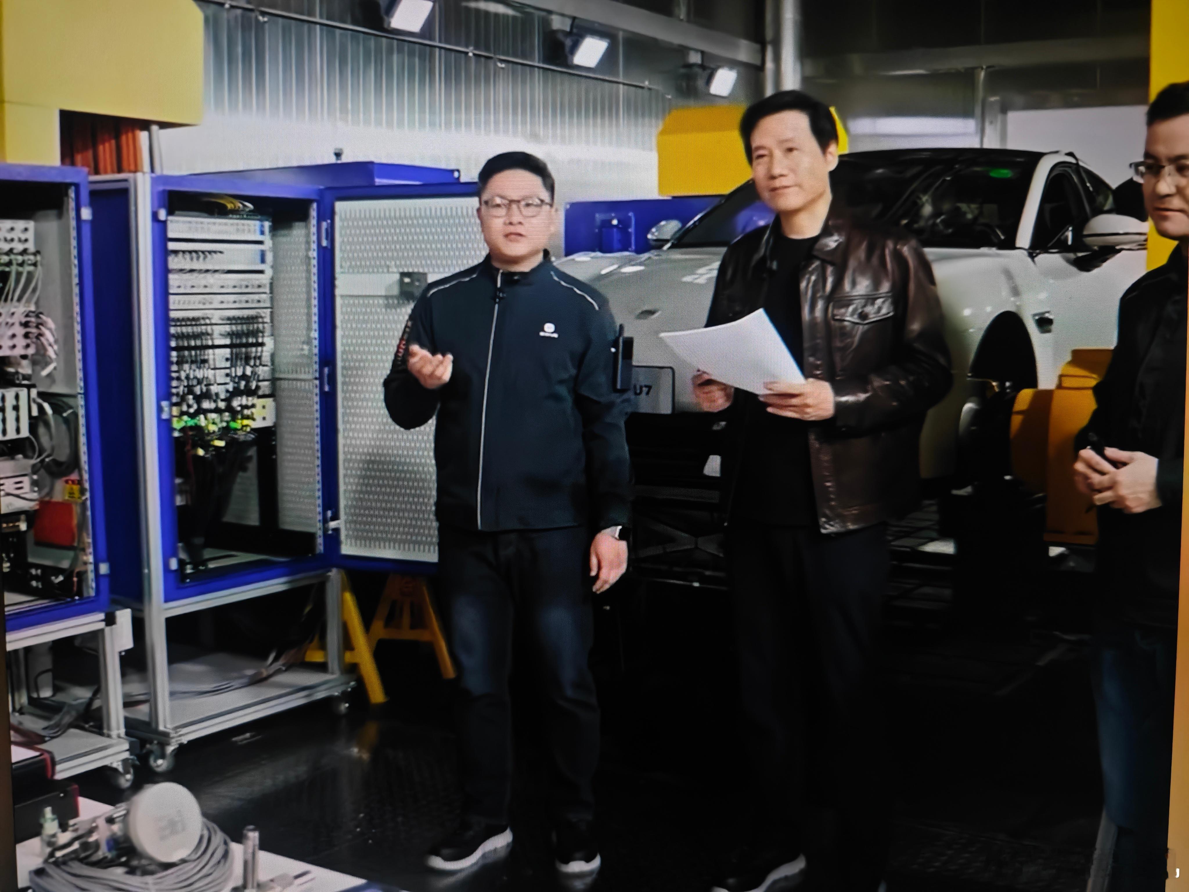 这个能量实验室真有点厉害了，简直是把做手机的思路拿去做汽车了。通过把汽车每一个功