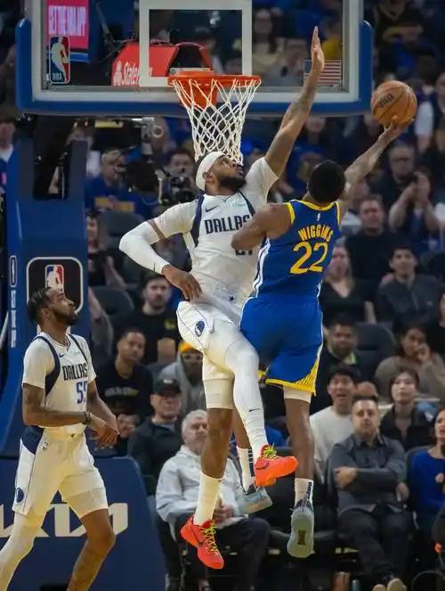 这笔代价还在涨。为什么NBA在中国凉得这么快？曾经在中国赚得盆满钵满的NBA，就