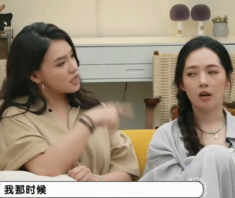 刷到这段幕后直接泪目！谢依霖遭职场霸凌，郭碧婷用“没出工”帮她反击，这种闺蜜情太