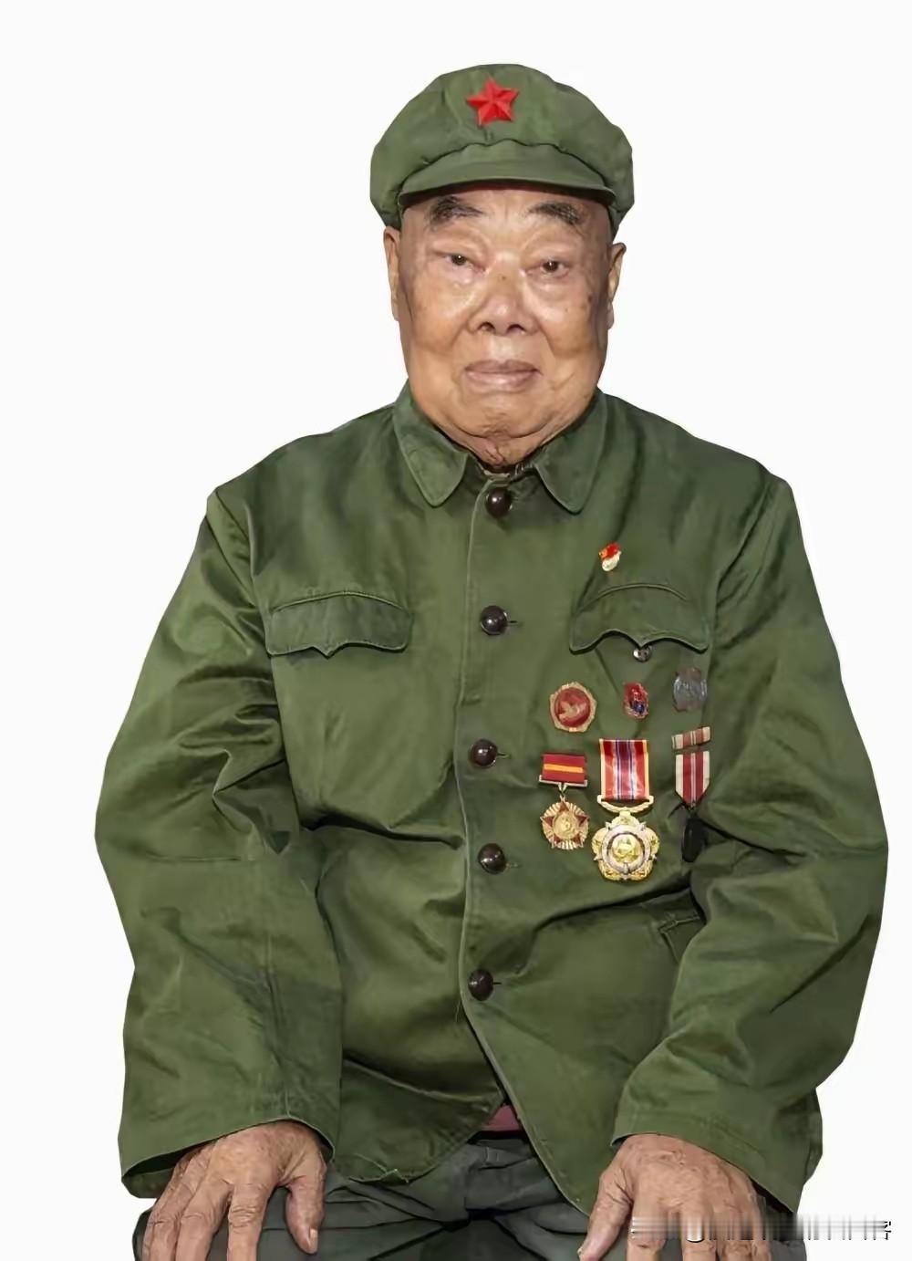 8月20日，曾在上甘岭战役中冒死救下十几名战友的志愿军老兵何邦成，光荣归队，享年