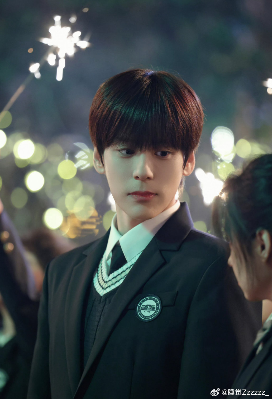 魏哲鸣三十几岁正是当绿茶的好时候魏哲鸣三十几岁正是当绿茶的好时候，新剧里把许淮颂