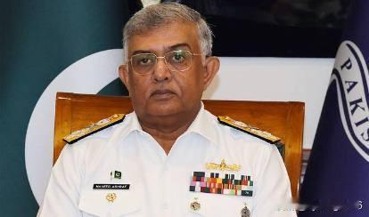 🇵🇰🇧🇩巴基斯坦海军司令纳维德·阿什拉夫海军上将将于2025年11月8日