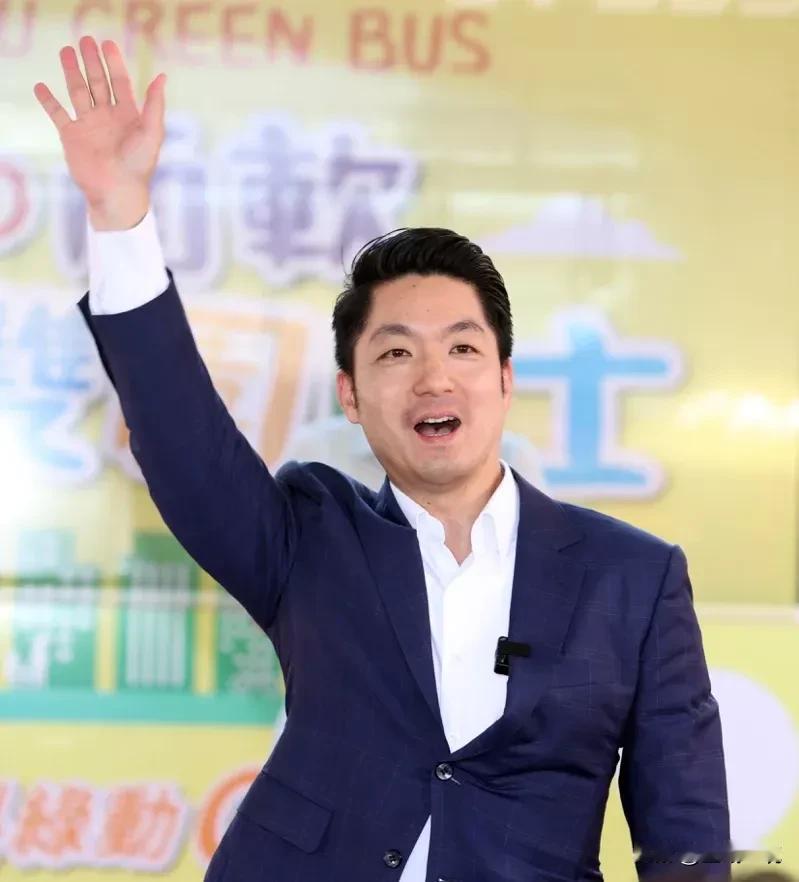 卢秀燕月底访美    蒋万安9月美国行

台中市长卢秀燕继4月出访新加坡后，昨宣