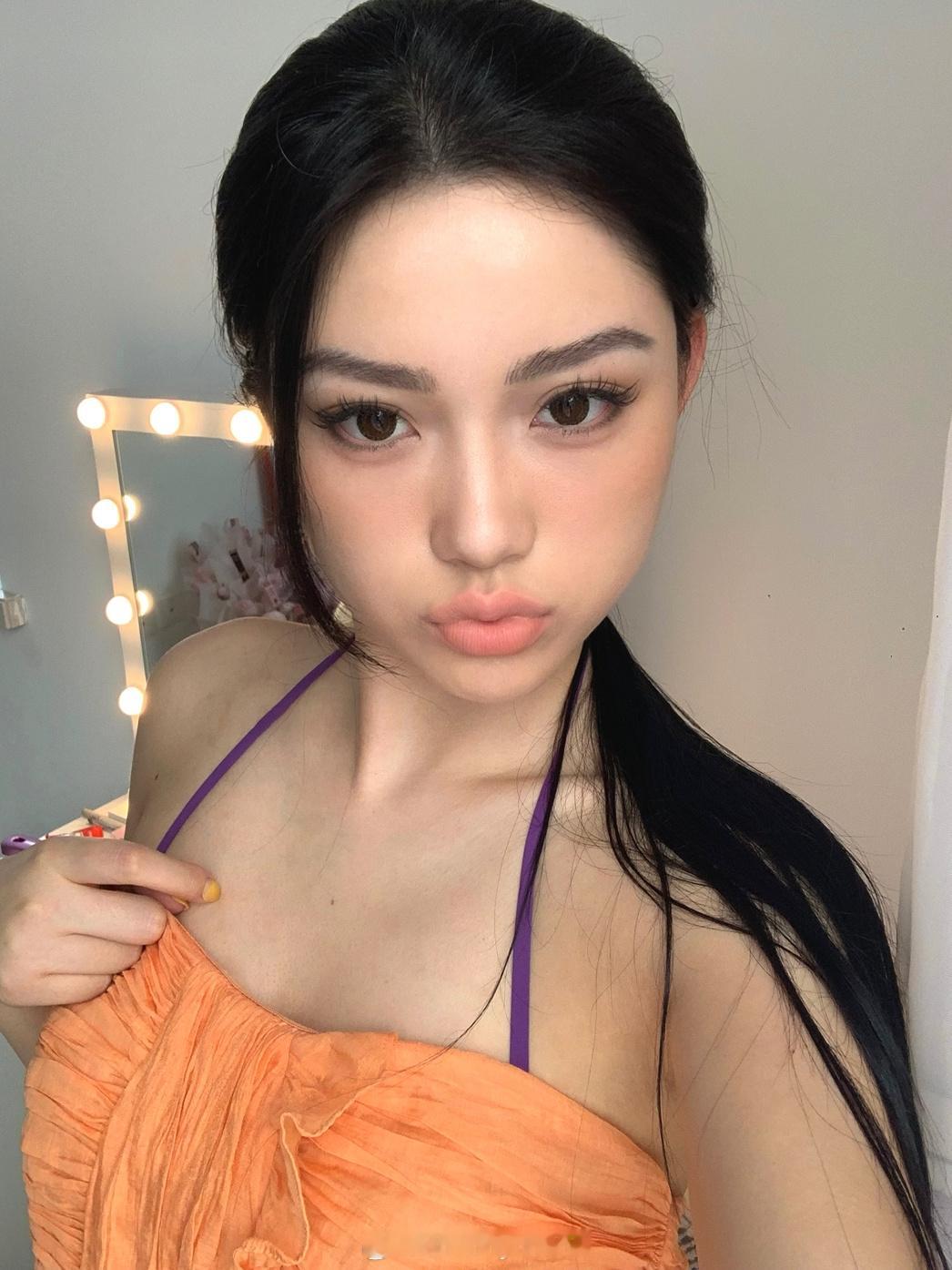 想!(在cos🍤 紫色肩带是虾线谢谢 ​​​