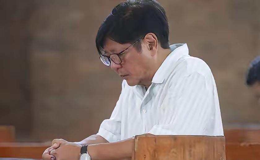 菲律宾闯黄岩岛同一天，请求中国给化肥，中国当场表态！

3月18日，菲律宾一边派