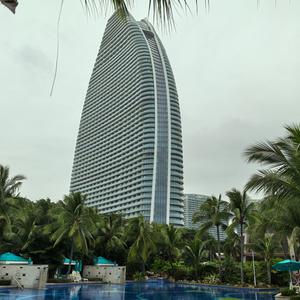 @听雨落的声音