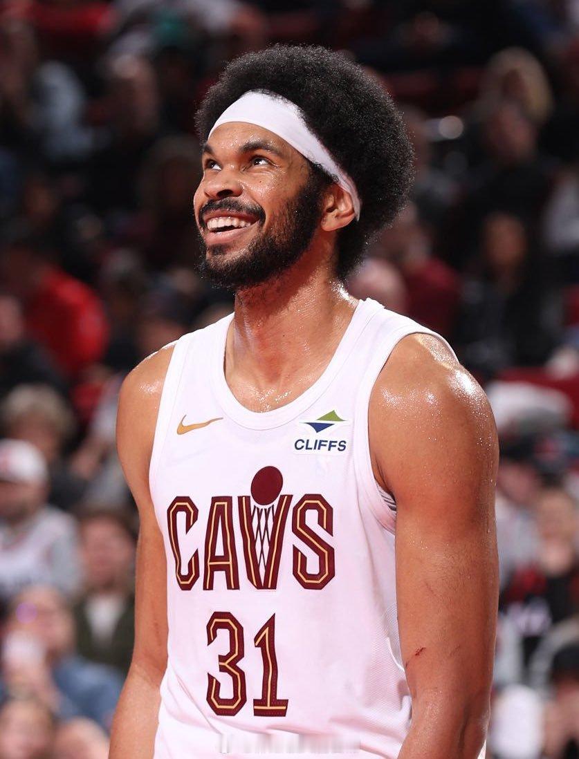 据Sam Amick报道，骑士正在考虑涉及贾勒特·艾伦的交易。 