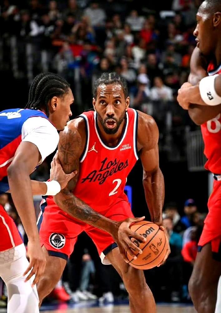 一年5200万美元的薪水，连赛季最佳阵容的门票都没了！

这事儿就发生在快船球星