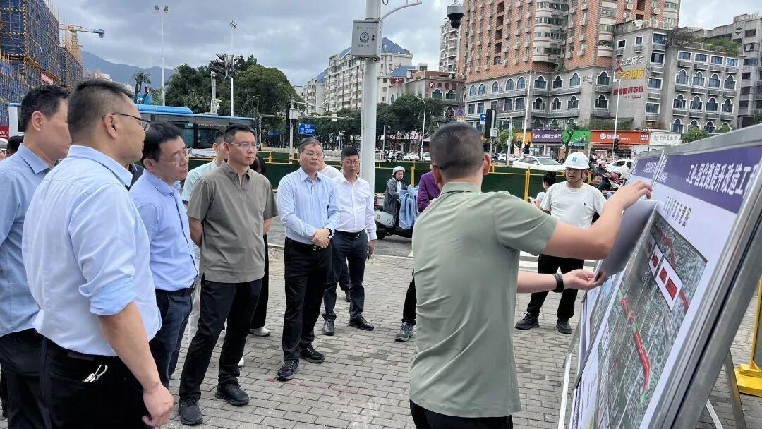 2025年福州城投经营营收大幅回落，全年营收达273.46亿元，相较2024年5