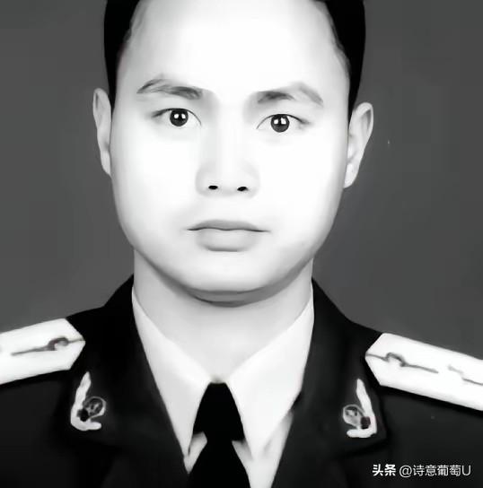 【他用生命守卫边境线！缉毒英雄徐胜前英勇牺牲】

"队长，这次让我上！"这是29