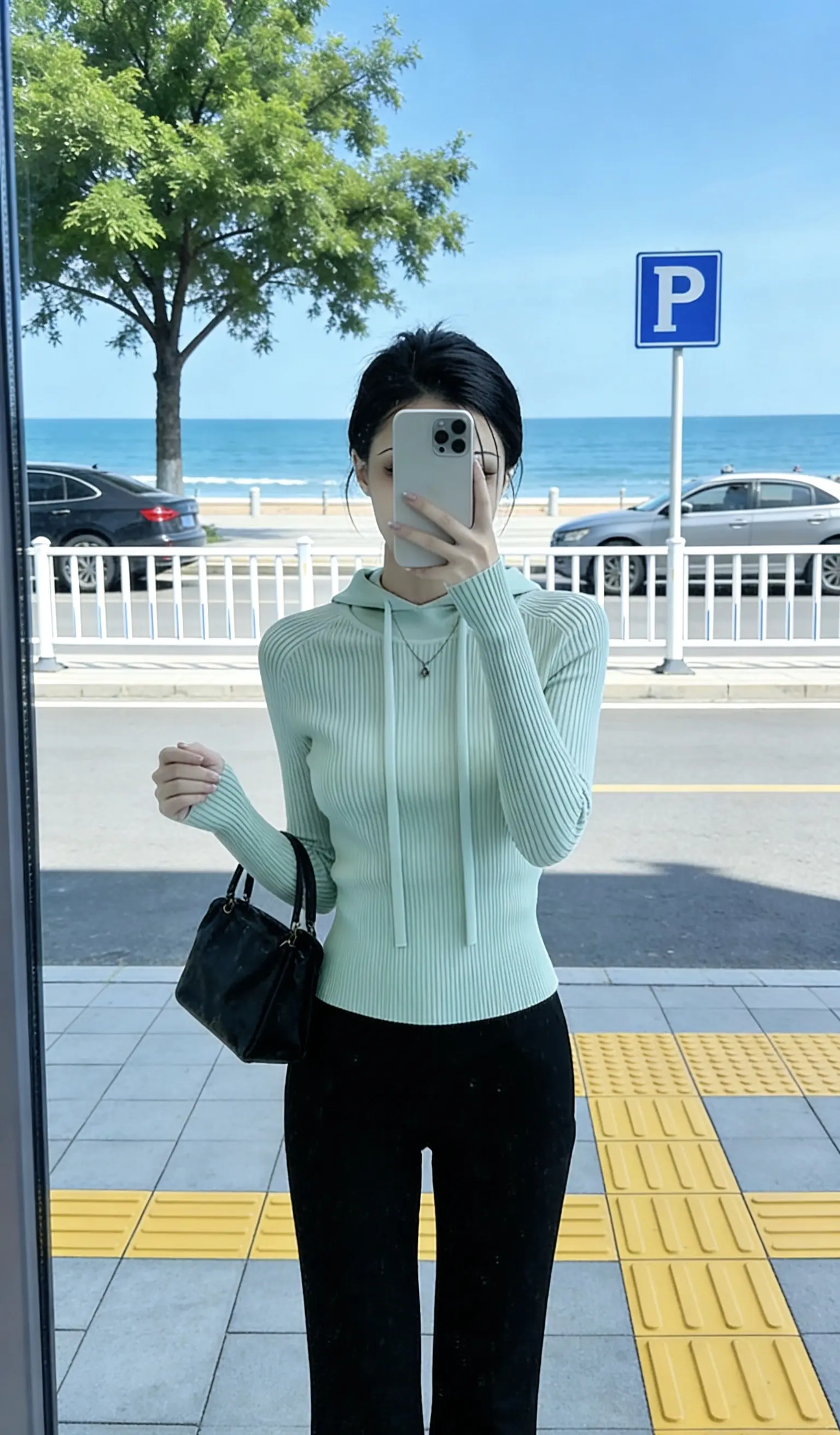 比上不足，比下有余。记住了，永远不要和别人比生活，有多少钱我们就过多少...