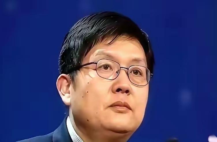 一夜之间，六大平台同时封杀，
连个申诉按钮都没给留，
几百万粉丝的账号直接人间蒸