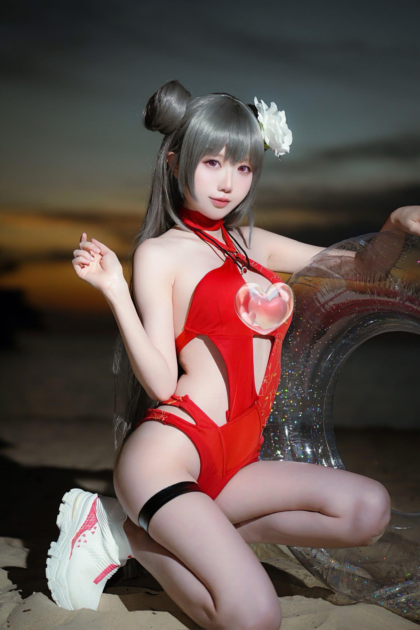 二次元 cos nikke胜利女神