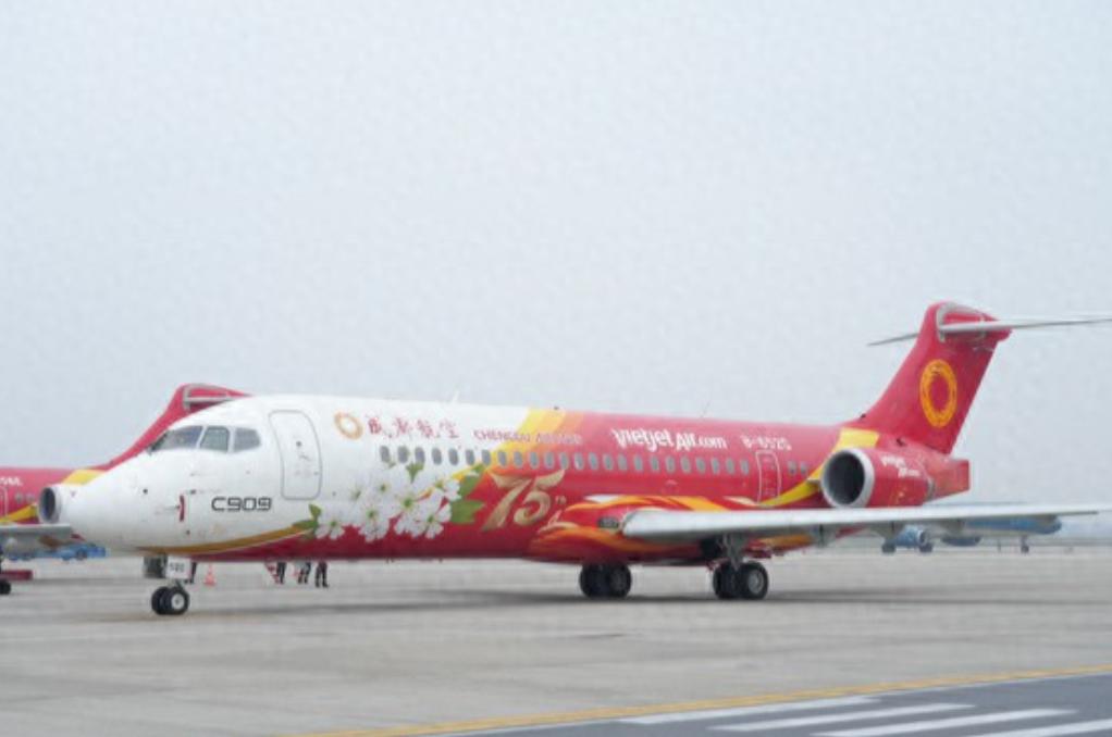 访问结束！苏林携夫人坐火车回国，租了10架C909走了。

4月17日下午，南宁