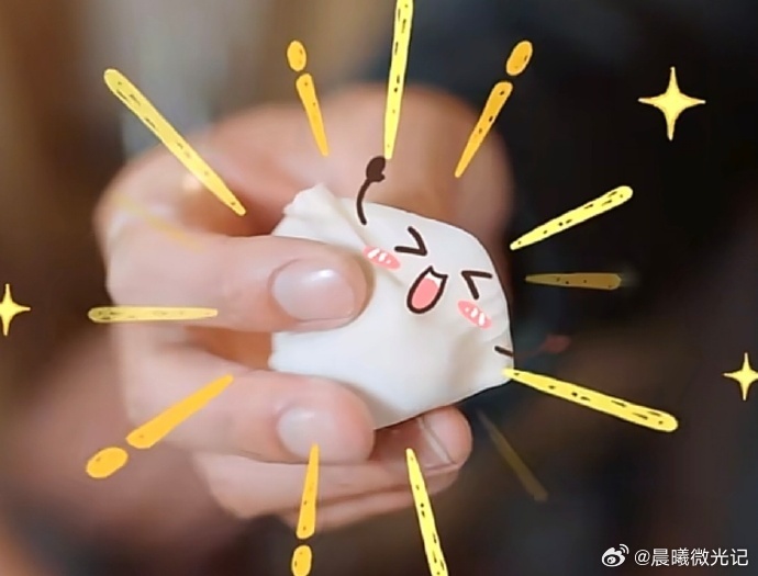 黄景瑜手控天菜 手控遇到黄景瑜算是有福了，骨节分明让人看着都舍不得挪开眼睛，咱就